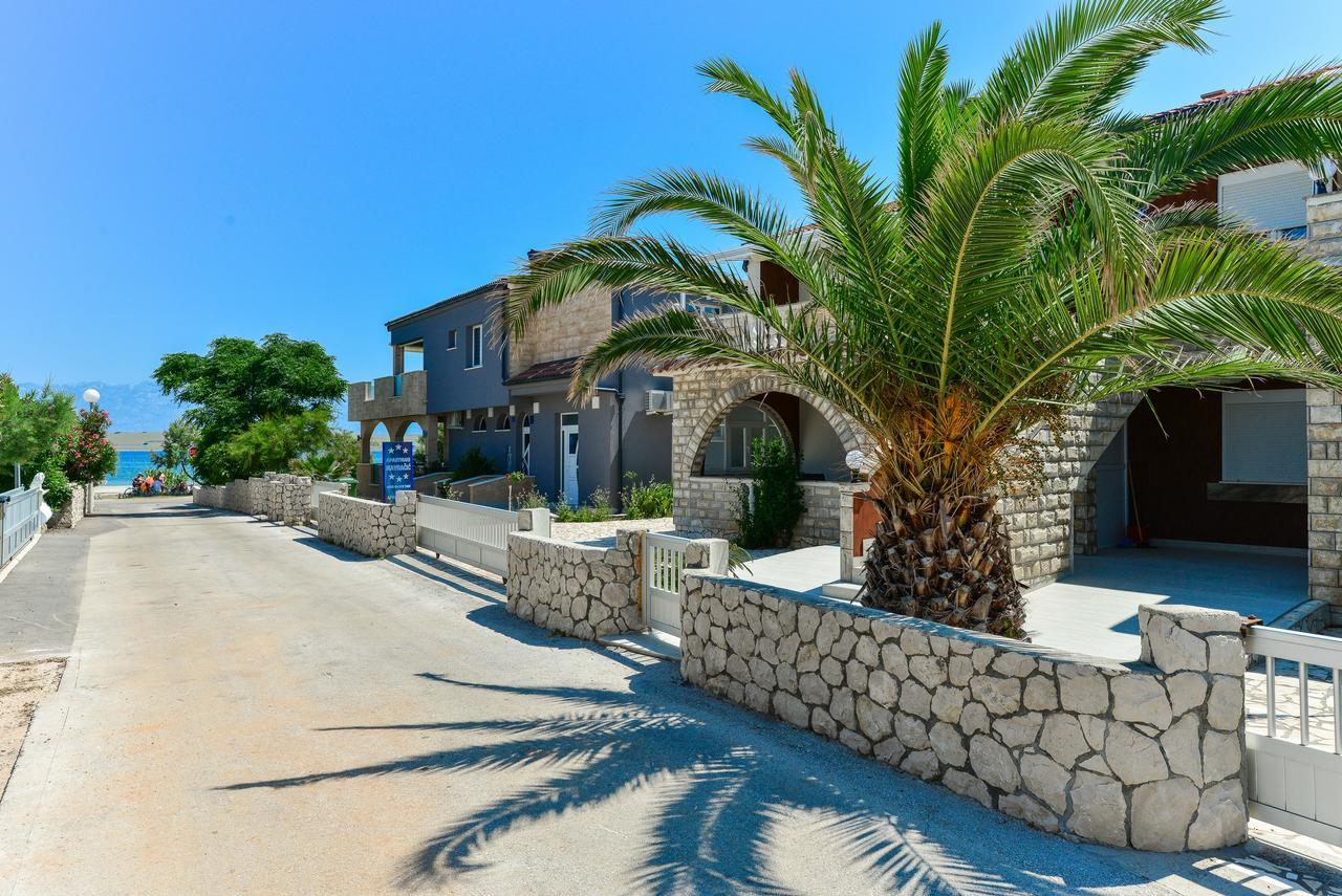 Apartments Lucica Vir Dış mekan fotoğraf